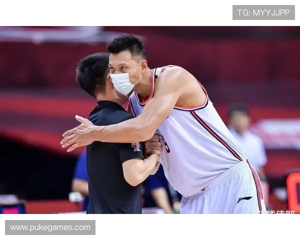 德米特里·科夫顿判定胜铃木真治,年龄差战役展现体能优势 德米特里·科夫顿判定胜铃木真治,年龄差战役展现体能优势